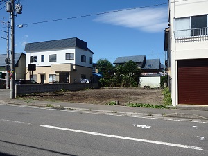 十和田市西十三番町331-1,331-2